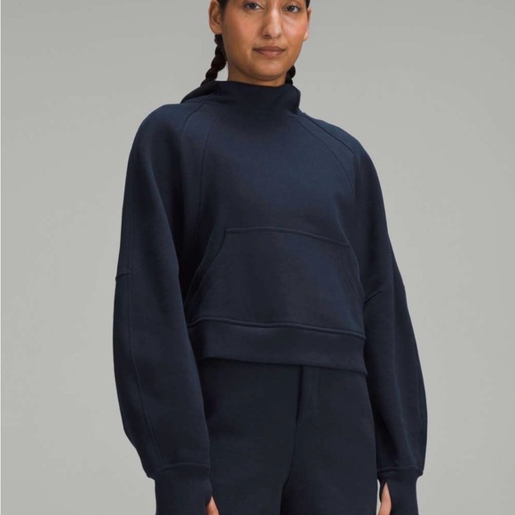 Lululemon Scuba Oversized Hoodie
True Navy - Picture 2 of 5